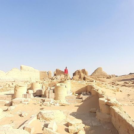 Tut Pyramids View Hotel Cairo Exterior photo